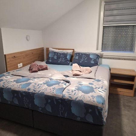 Apartmani Venecia Prozor Exteriér fotografie