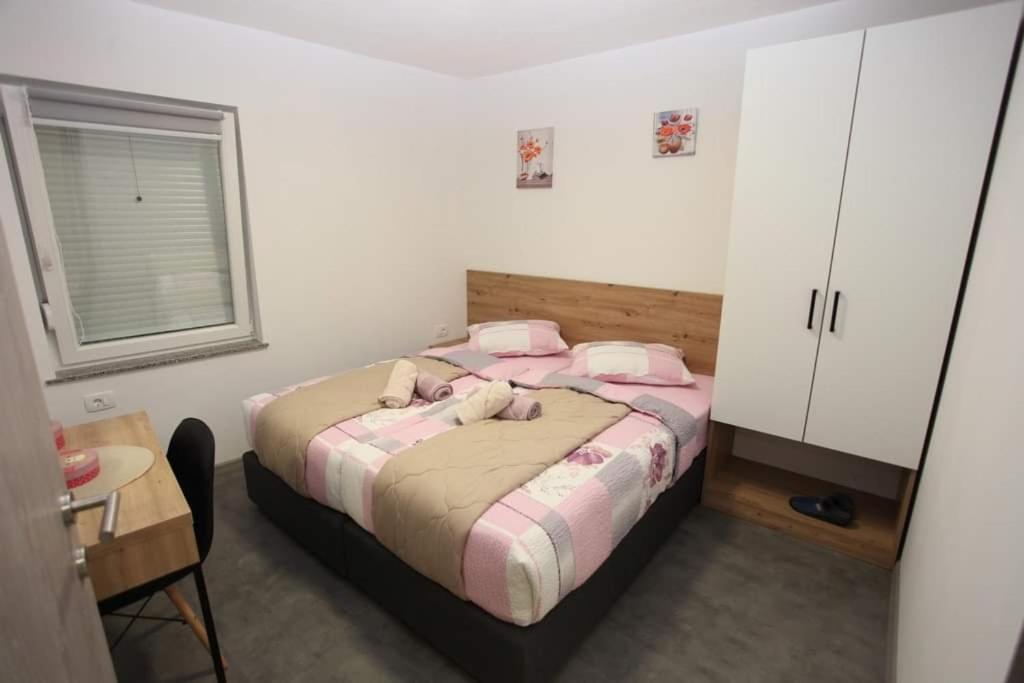 Apartmani Venecia Prozor Exteriér fotografie