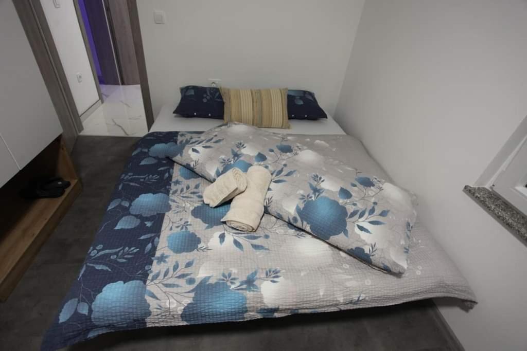 Apartmani Venecia Prozor Exteriér fotografie