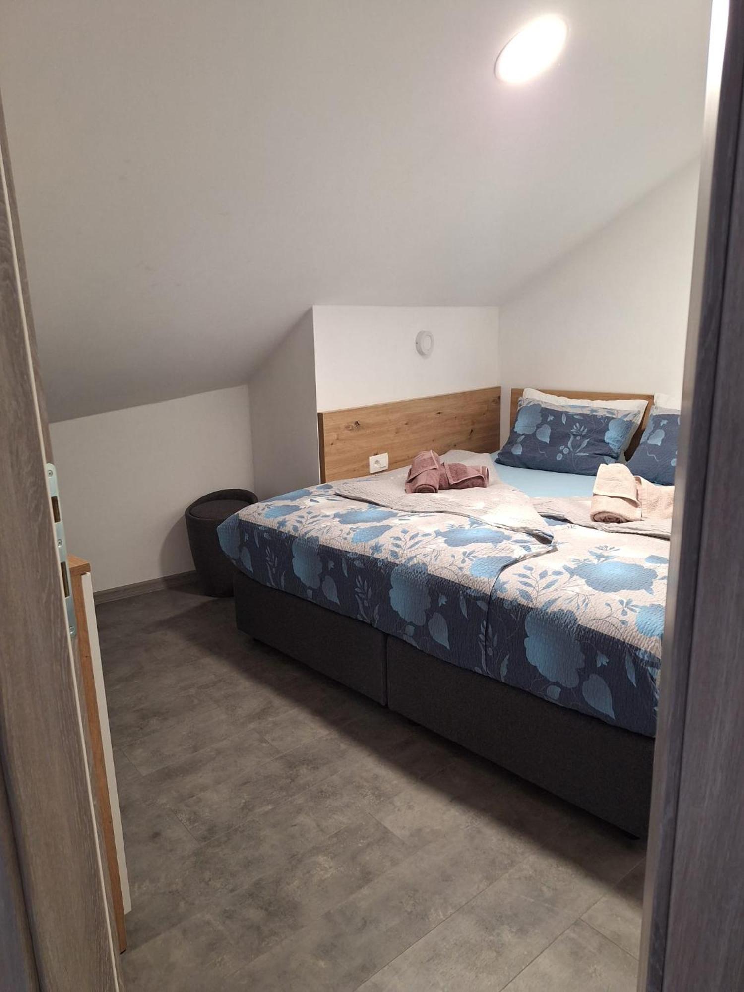 Apartmani Venecia Prozor Exteriér fotografie